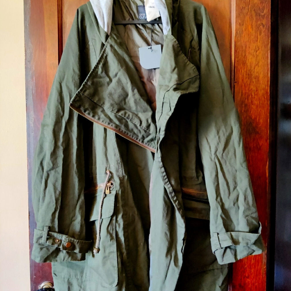 Army green light jacket
